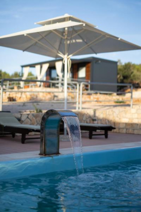 Beach house SOFIA - resort & tavern BAIN, free transport, pool, Island of Žut - Kornati